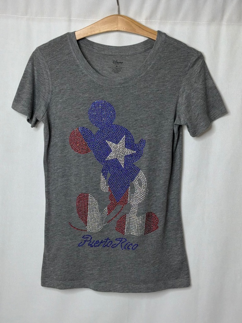 Puerto Rican Flag Dark Gray Women’s T-Shirt with Rhinestone Mickey Mouse